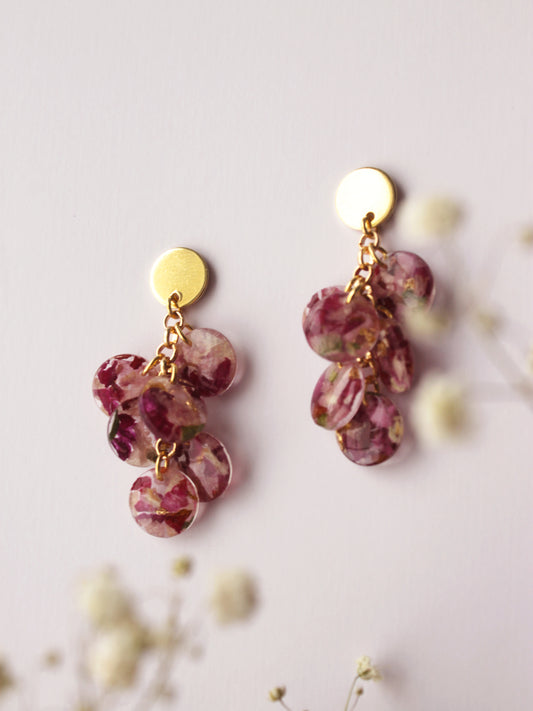 Terttu tapilla, eri värejä